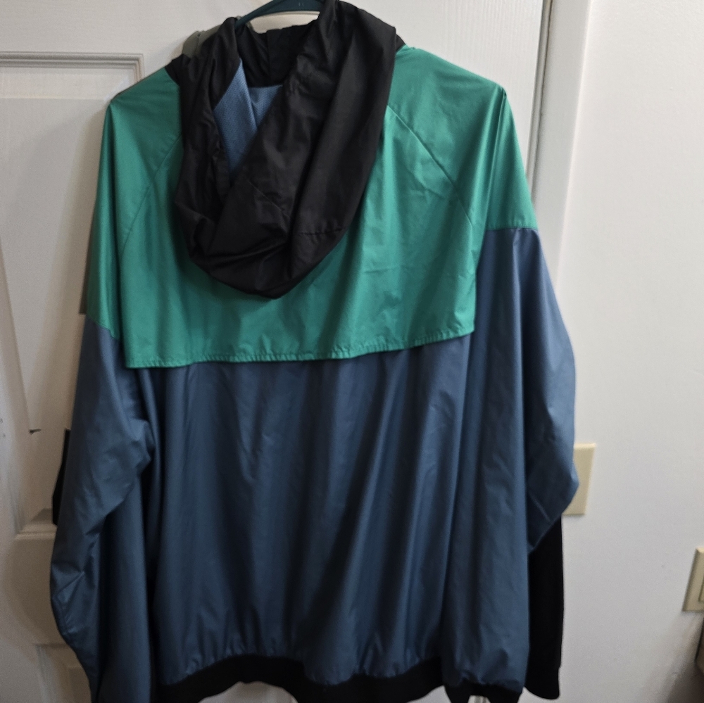 Nike Windrunner - image 2